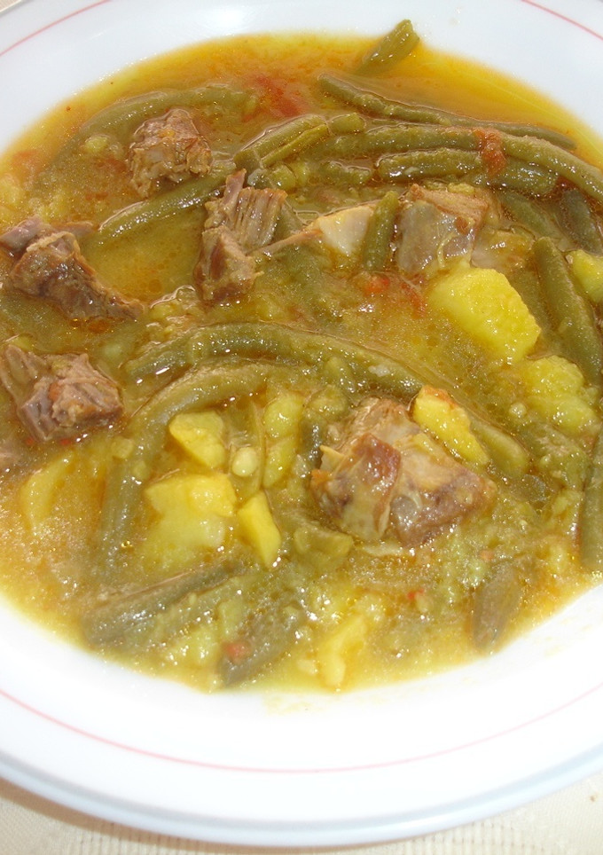 Una foto de Guisado de carne y judías verdes