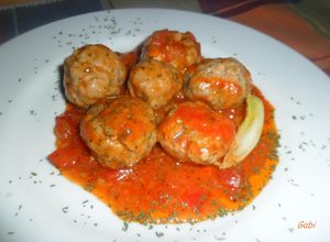 Foto principal de Albóndigas en salsa de tomate casera