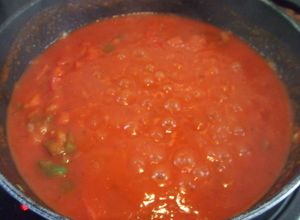 Una foto de Salsa casera de tomates