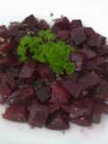 Ensalada de remolacha, ajo y perejil