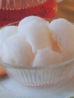 Una foto de Helado de licor de naranja