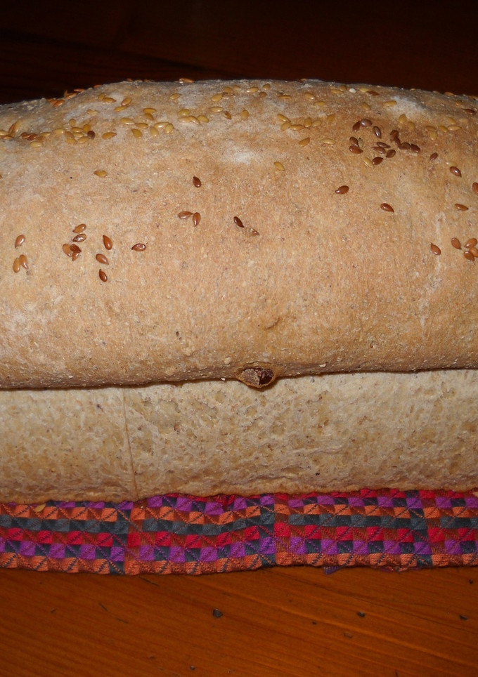 Una foto de Pan de molde integral con anacardos