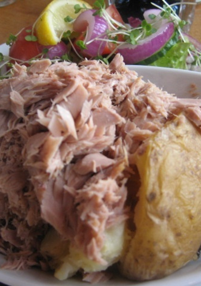 Una foto de Patatas asadas con relleno