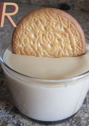 Una foto de Crema de galletas maría