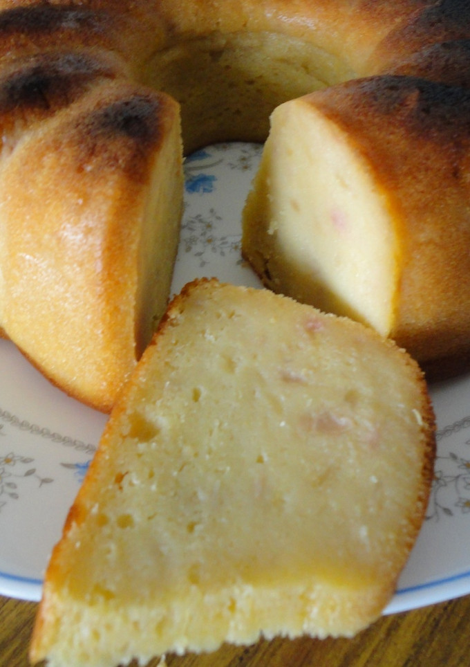 Una foto de Pastel de peras y yogur