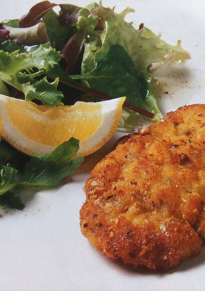 Una foto de Milanesas de cerdo con rebozado de avellanas y orégano