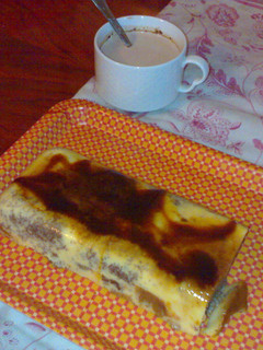 Una foto de Flan con bizcocho