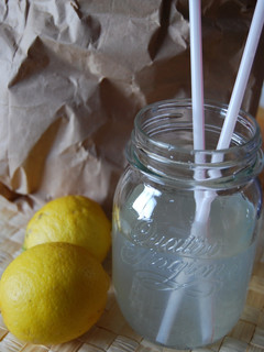 Foto principal de Limonada con jengibre y miel