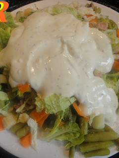 Una foto de Aliño de yogur para ensaladas