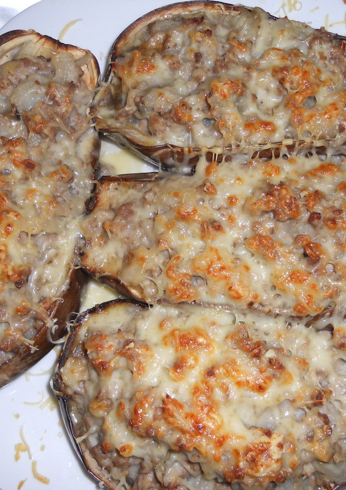 Una foto de Berenjenas rellenas fácil