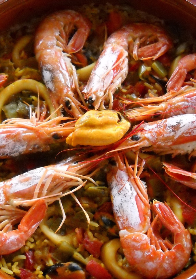 Una foto de Arroz con marisco y verdura
