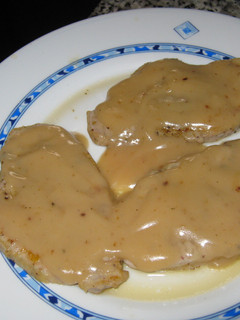 Una foto de Lomo de cerdo con crema de limoncelo