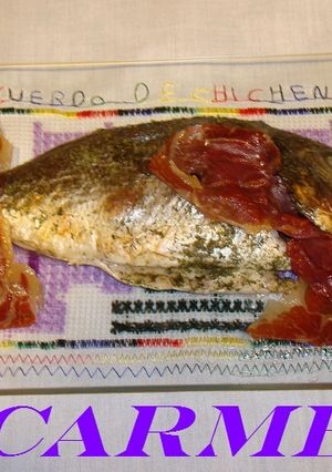 Una foto de Dorada a la sidra con crujiente de jamón