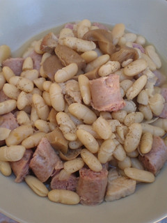 Una foto de Judiones con longanizas
