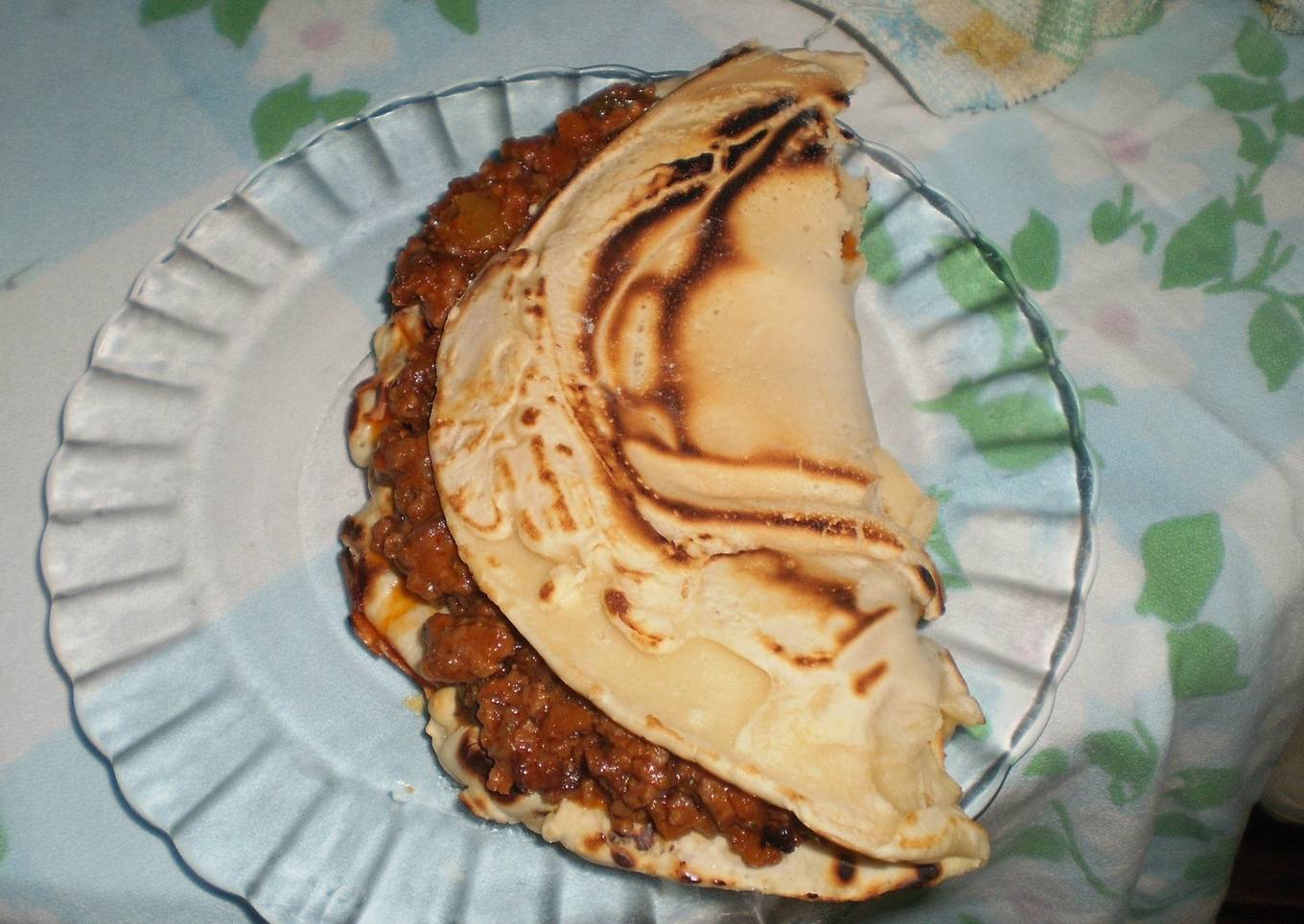 Crêpes rellenos de carne picada mixta o de pollo