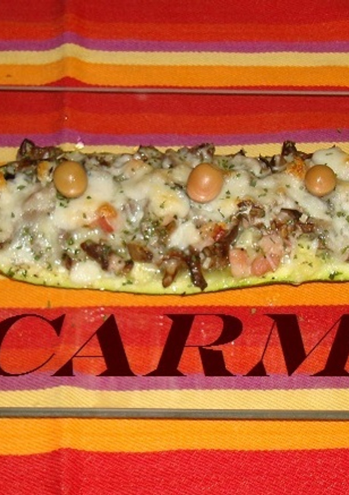 Una foto de Calabacín con setas y bacon gratinado