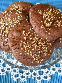 Una foto de Galletas de chocolate y sésamo