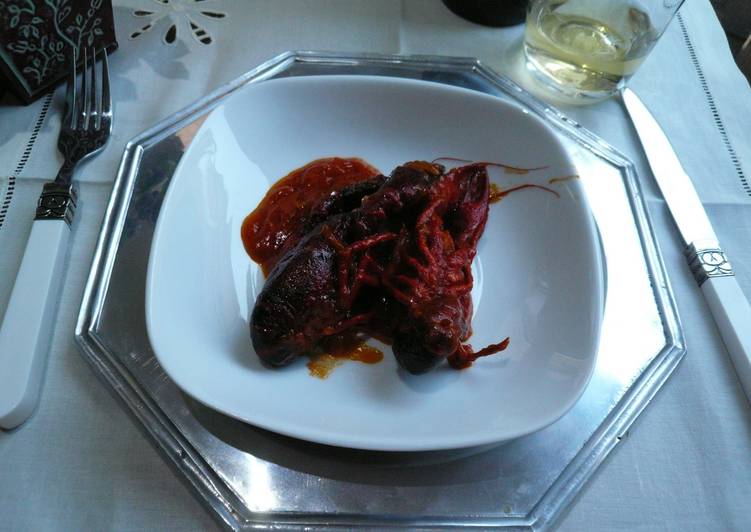 Cangrejos de río con tomate