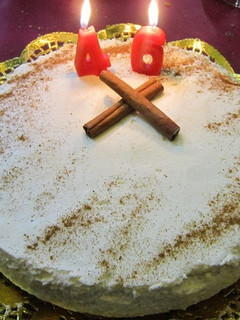Una foto de Tarta mouse de leche merengada