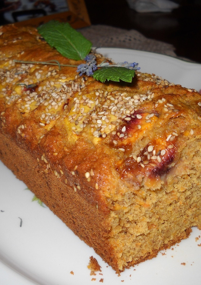 Una foto de Cake de zanahorias con nectarinas