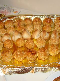 Una foto de Panellets para el día de la castañada