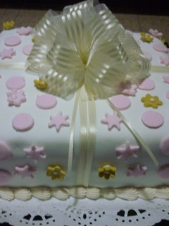 Una foto de Torta un bonito regalo para cumpleaños