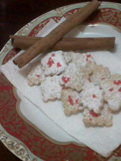 Una foto de Galletas de azúcar glass brandy y canela