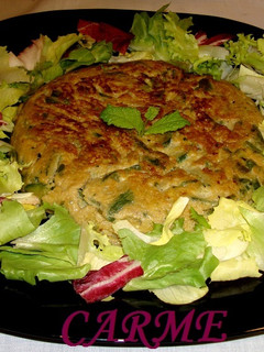 Una foto de Tortilla de calabacín y espárragos