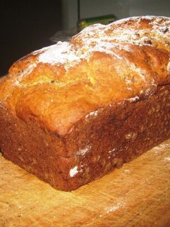 Una foto de Budín rápido y dulce de nueces pecan