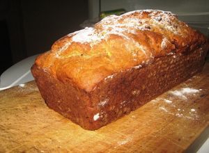 Una foto de Budín rápido y dulce de nueces pecan