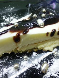 Una foto de Tarta de nata y arándanos