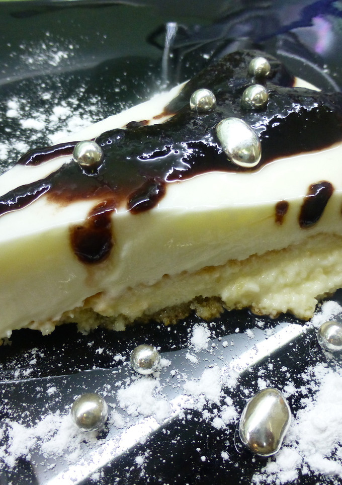 Una foto de Tarta de nata y arándanos