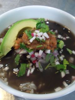 Una foto de Frijol con puerco