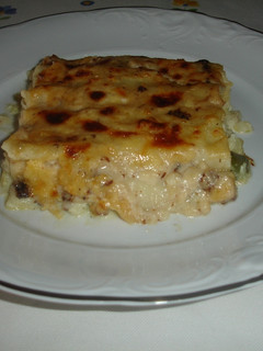 Una foto de Canelones de merluza
