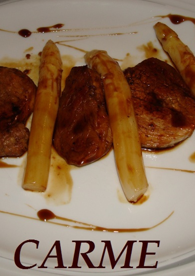 Una foto de Solomillo de cerdo con salsa de soja y miel
