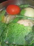 Caldo casero de pollo