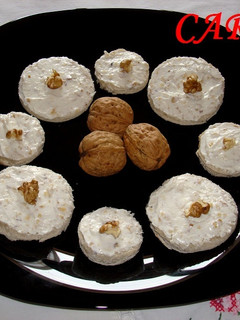 Foto principal de Canapés de queso Philadelphia y nueces