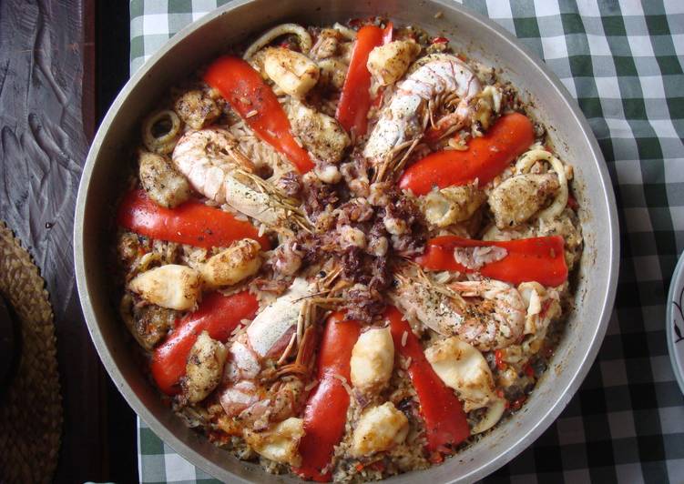 Paella de mariscos bonaerense