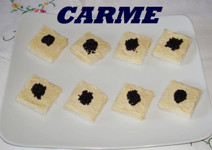 Foto principal de Canapés de hummus y caviar
