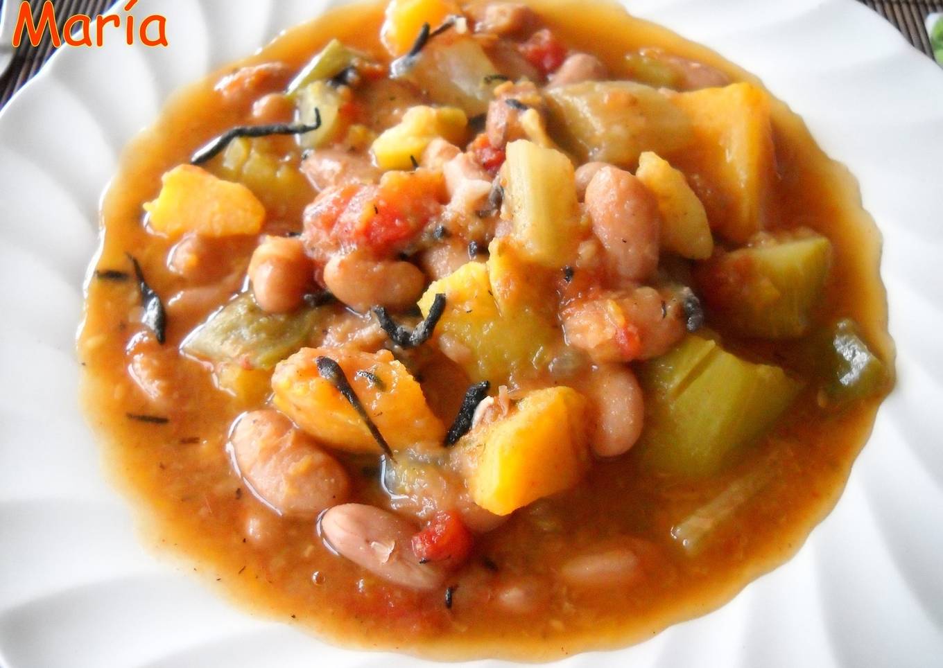 Judías canela con hijiki, calabacín y calabaza<br />