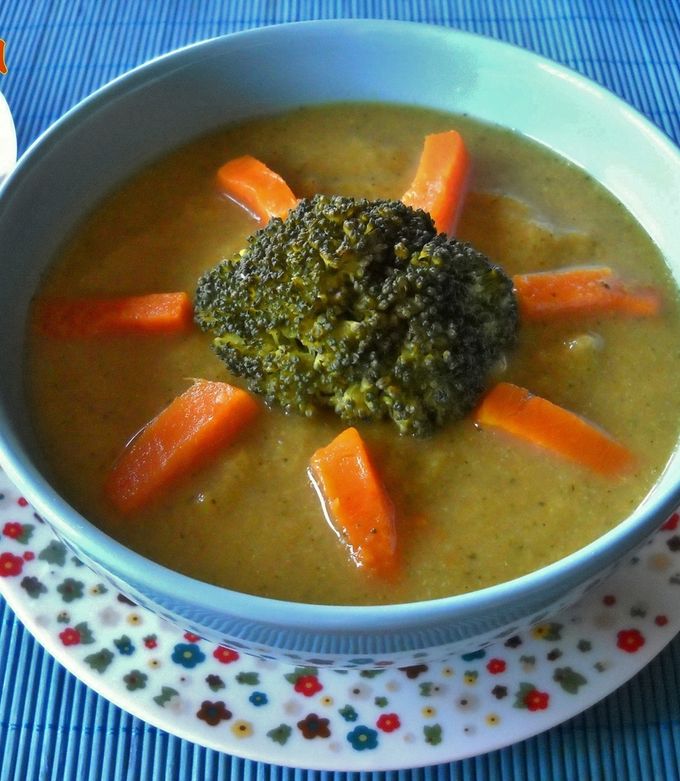 Foto principal de Crema de calabaza y brócoli