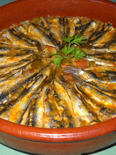 Una foto de Cazuela de arroz con boquerones