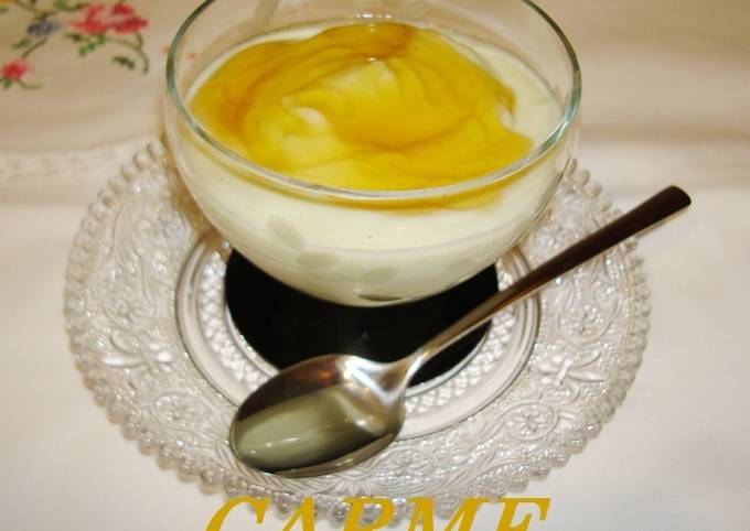 Foto principal de Copa de aguacate, yogurt y miel
