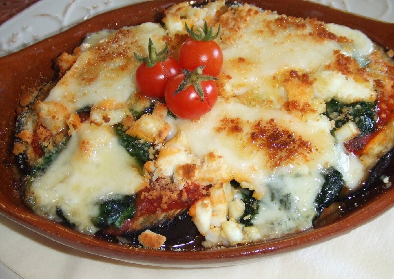 Gratinado de berenjenas y calabacines con queso feta<br />