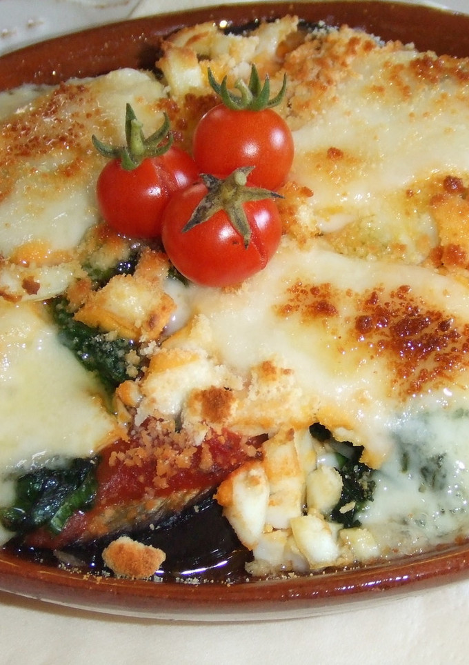 Una foto de Gratinado de berenjenas y calabacines con queso feta