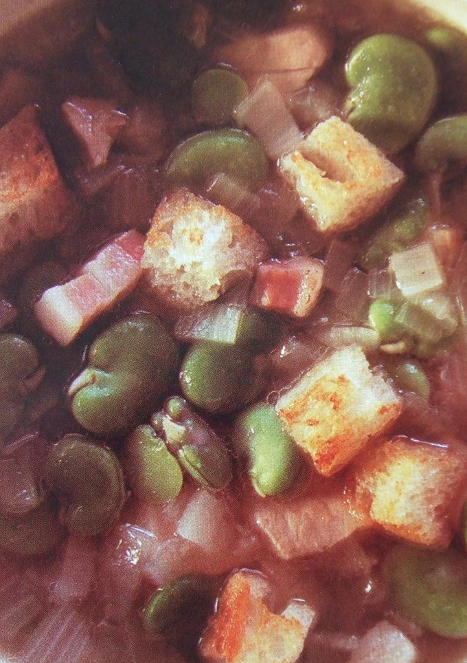Una foto de Sopa de habas frescas al estilo de mamá