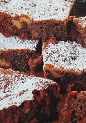 Una foto de Torta argentina de nuez y chocolate
