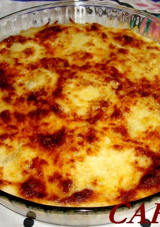 Una foto de Gratinado de berenjenas con carne y jamón
