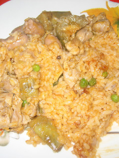 Una foto de Arroz de pollo y conejo (Esther)