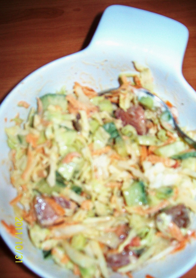 Una foto de Ensalada de col cruda
